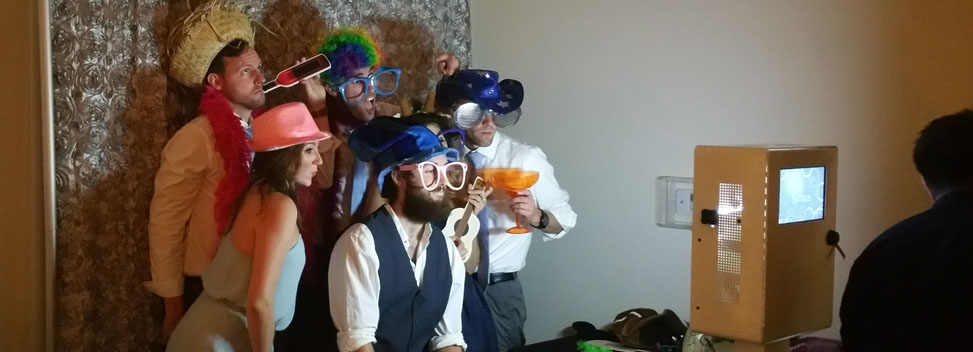 Music Mania Entertainment  (661) 618-6455 offers Photo Booth  to set the mood of your party. Serving Santa Clarita Valley, San Fernando Valley, Antelope Valley, Los Angeles. 